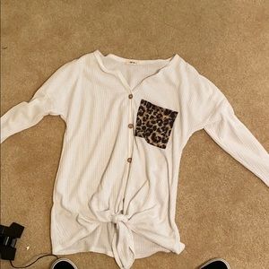 long sleeve tied sweater with pocket